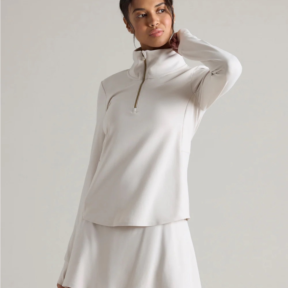 RHONE course to court half zip - great condition